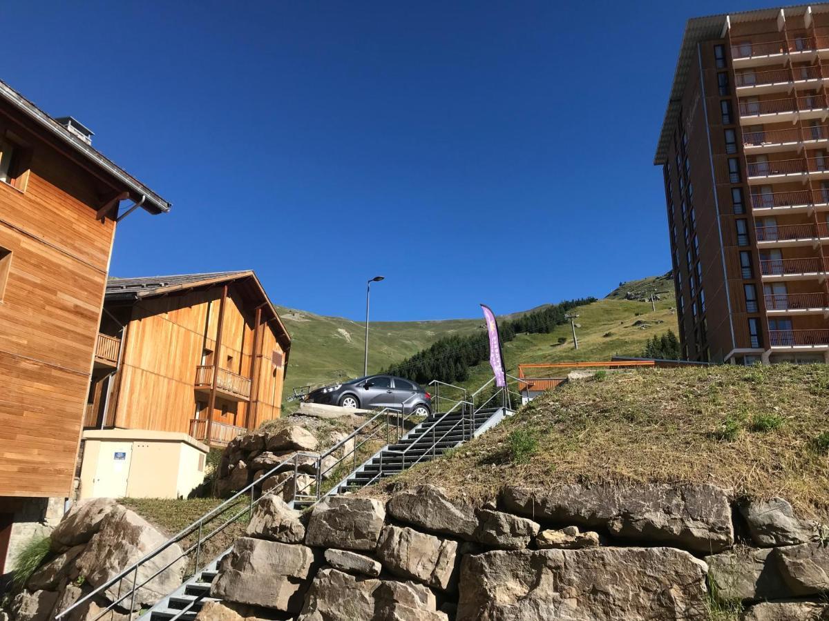 T2 Skis Aux Pieds Les Terrasses De La Bergerie 오르시에레 외부 사진